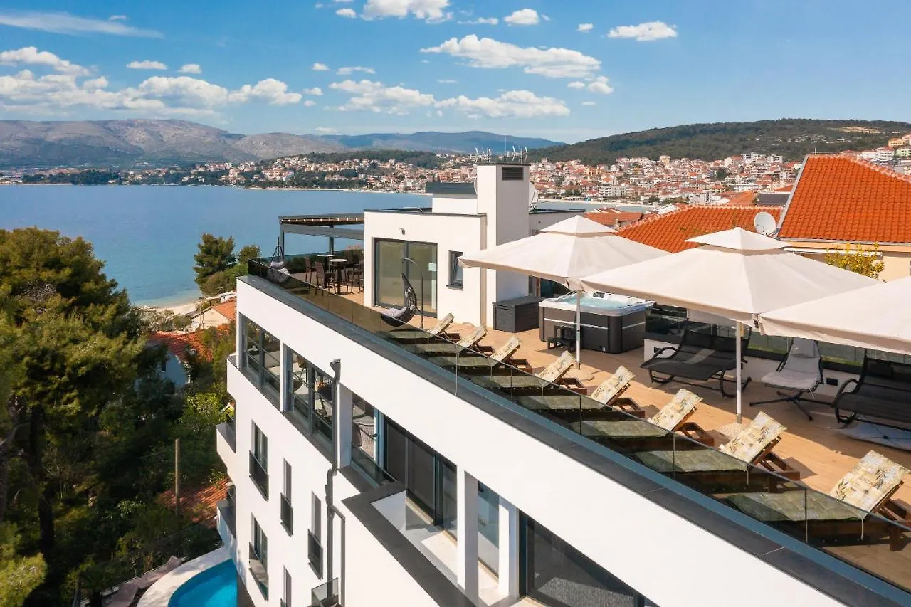 Beach Villa Valentina Trogir 0*,  Croatia