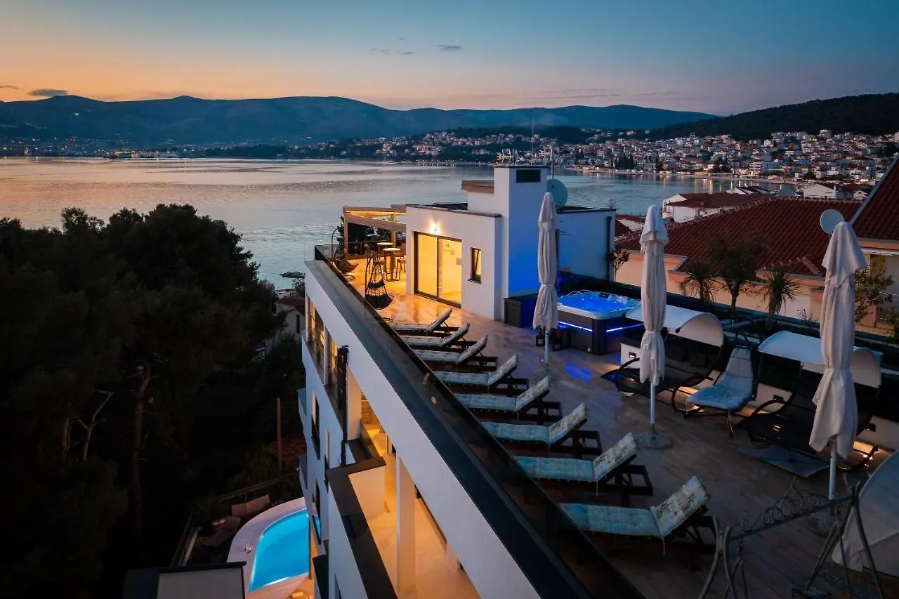 Apartment Beach Villa Valentina Trogir